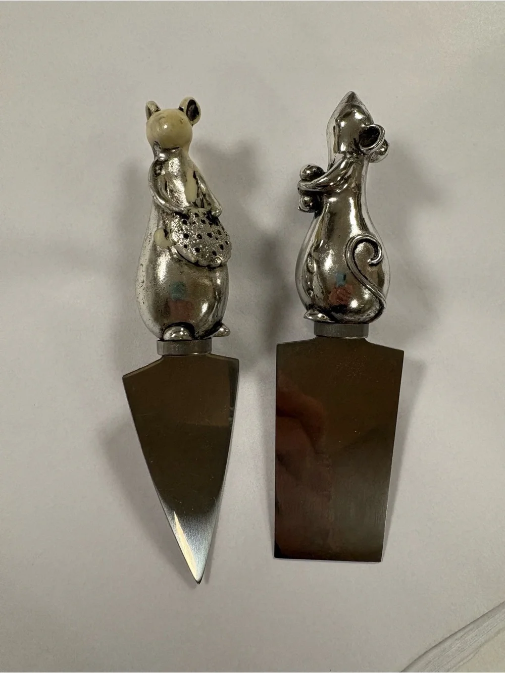 Boston Warehouse stainless Steel Mouse Cheese Knife Set 2